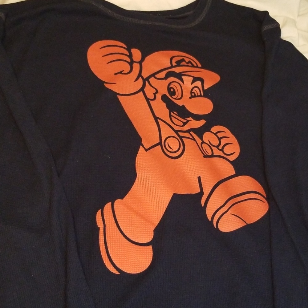 NWOT XL ThinkGeek Super Mario Thermal LS Shirt